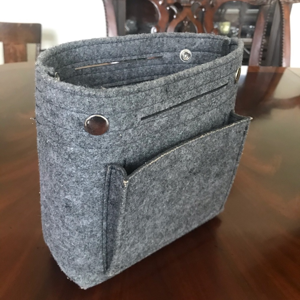 Grey wool felt purse organizer.